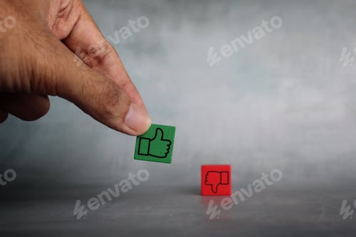 Preview: Hand pick wooden cube