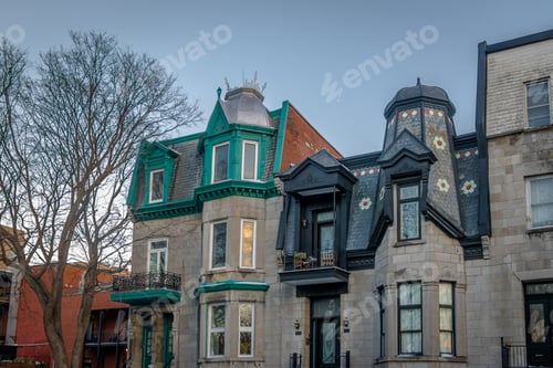Aperçu: Colorful Victorian Houses in Square Saint Louis - Montreal, Quebec, Canada
