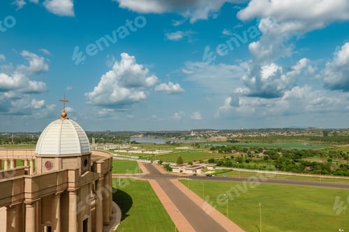 Preview: Basilica of Our Lady of Peace in Yamoussoukro provides stunning views of the landscape