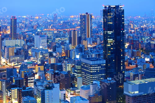 Preview: Osaka at night