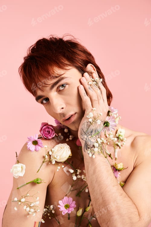 Preview: Blossoming embrace