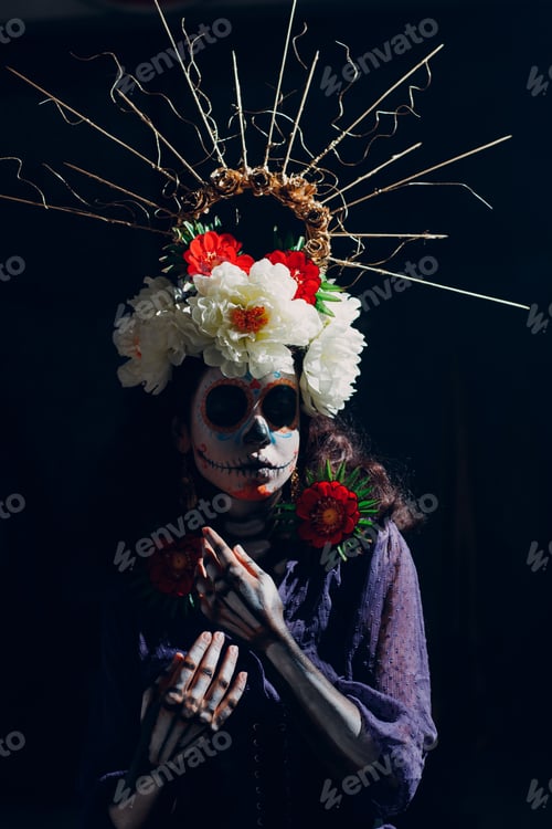 Preview: Woman with mexican skull halloween makeup