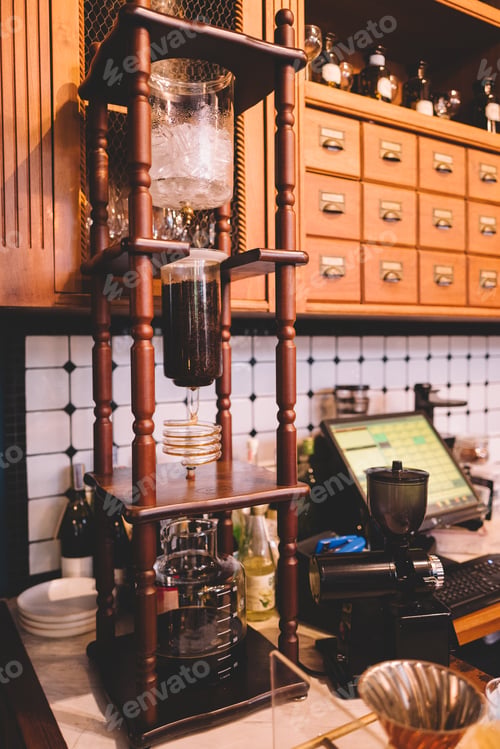 Preview: Cold brew coffee in the cafe