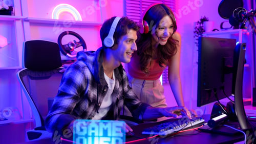 Preview: Young professionals play video games together live streaming