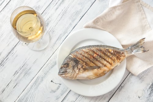 Preview: Grilled gilt-head bream