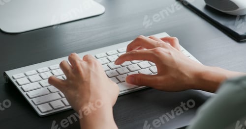 Preview: Woman work on computer at home