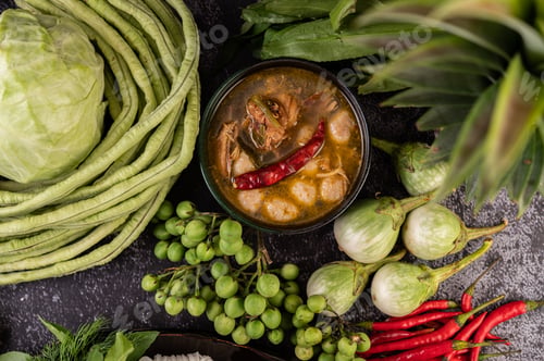 Preview: Chicken and meatball sauce with eggplant, chili, long beans, cabbage, and eggplant.