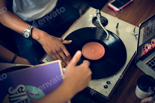 Preview: Music Entertainment Lifestyle Media Concept