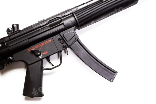 Preview: submachine gun MP5 with silencer isolated