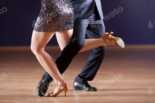 Preview: tango dancer's legs