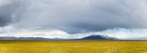 Preview: prairie landscape before the storm