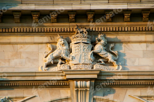 Preview: Marble statue at Victoria Memorial, Kolkata