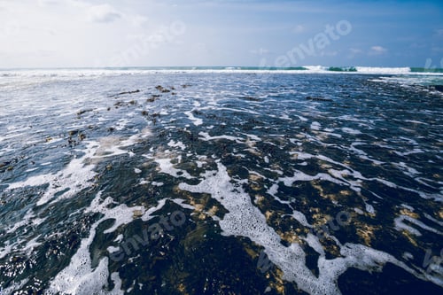 Preview: Landscape of sea waves under blue sky at seaside