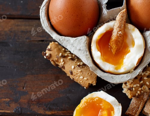 Preview: Soft-boiled egg with crisp bread