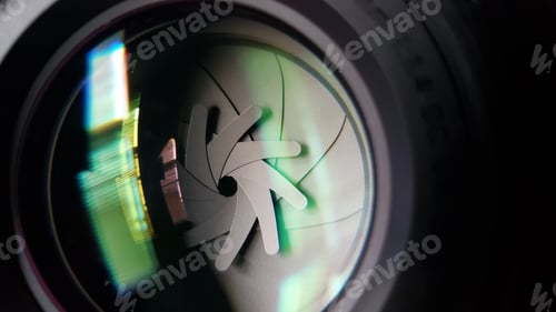 Preview: Closeup shot of a camera lens