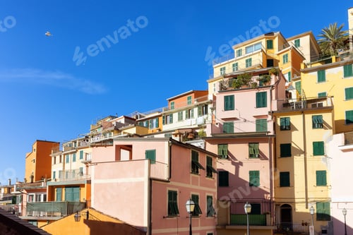 Preview: Colorful apartment homes in Riomaggiore, Italy. Cinque Terre
