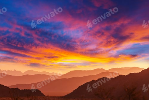 Preview: Mountains silhouette