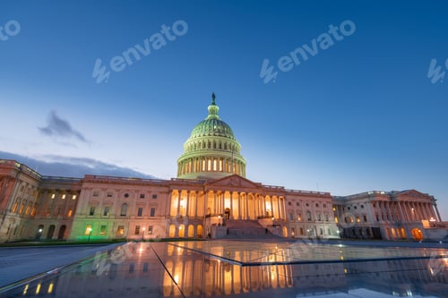 Preview: The United States Capitol building in Washington DC, United States of America
