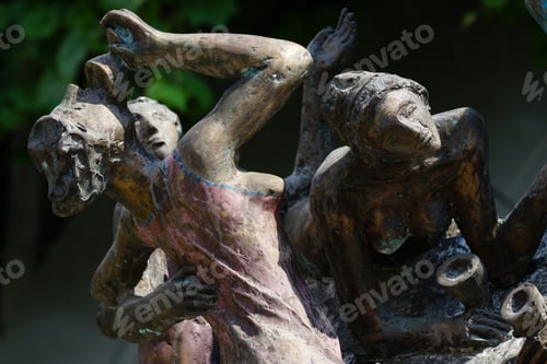 Preview: Sopron, wine cellar sculpture