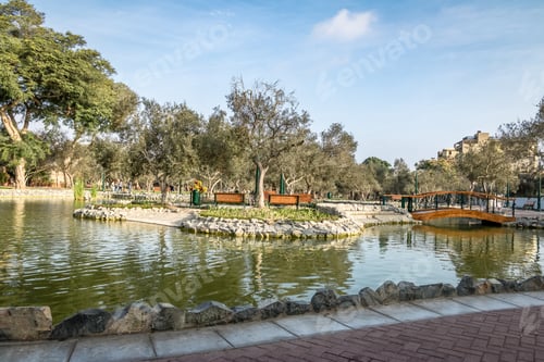 Visualização: Olive Grove Park (or El Olivar Forest) in San Isidro district - Lima, Peru