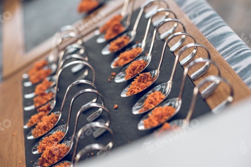 Preview: Bright appetizers on spoons