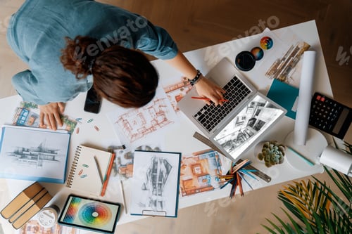 Preview: Designer working in studio