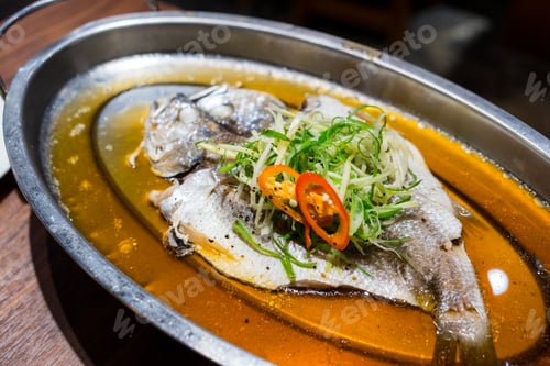 Preview: Steamed fish with green onion and soy sauce