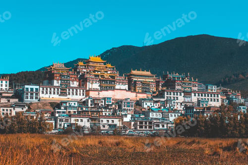 Preview: Songzanlin Temple also known as the Ganden ( Shangri-La), Yunnan)