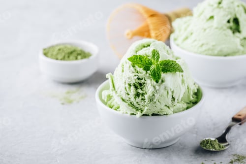 Preview: Creamy Matcha Green Tea Ice Cream with mint leaves