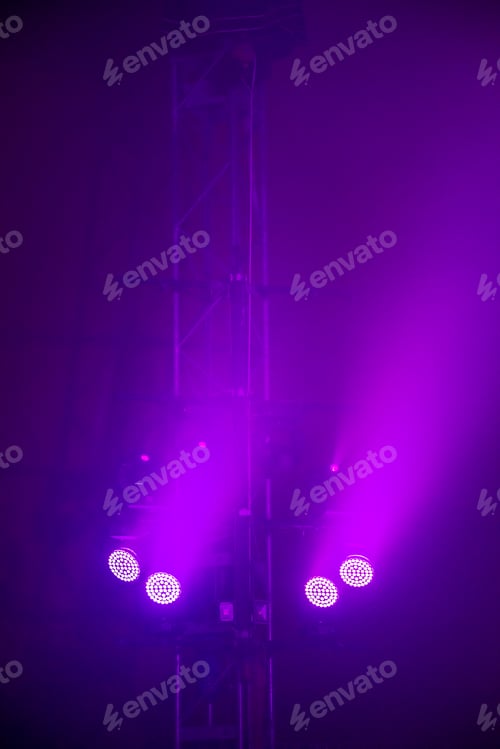 Preview: Lights on the stage