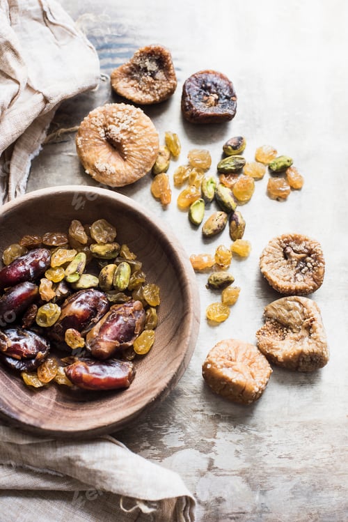 Preview: Mediterranean dried fruits in bowl, close-up