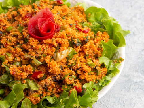 Preview: Traditional delicious Turkish foods: bulgur salad (kisir)