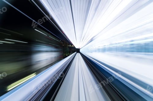 Preview: Tunnel with blurred light tracks