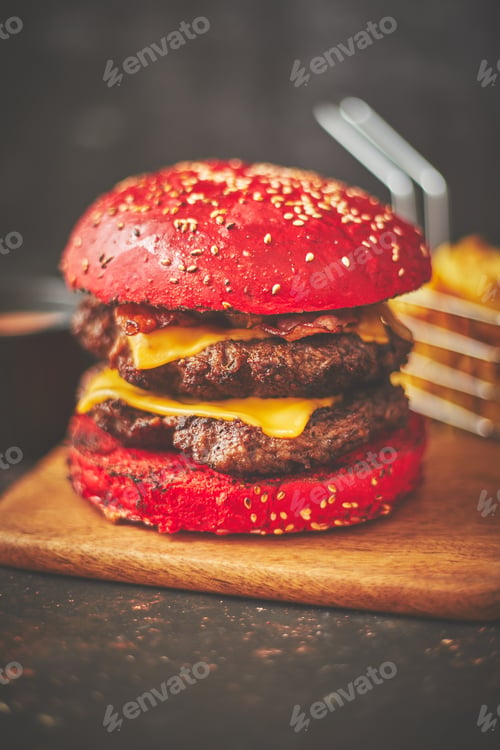 Preview: Delicious burger with red bun