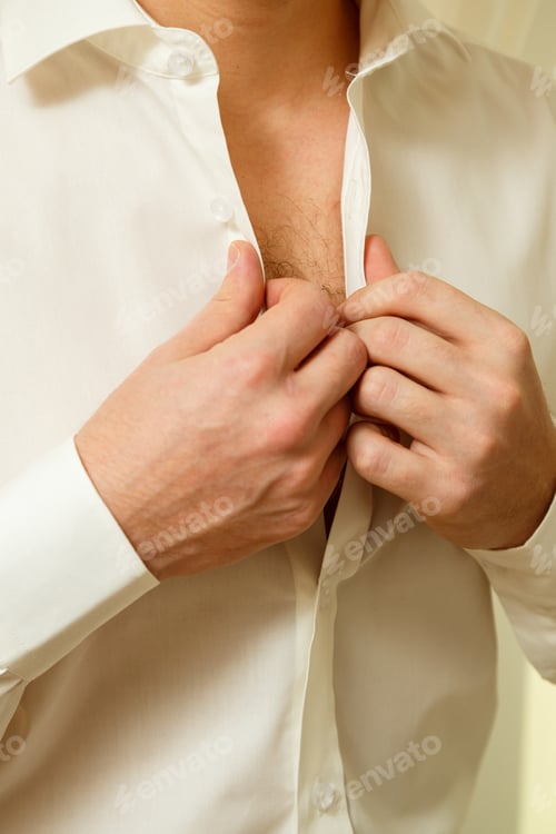 Preview: groom's accessories on the wedding day