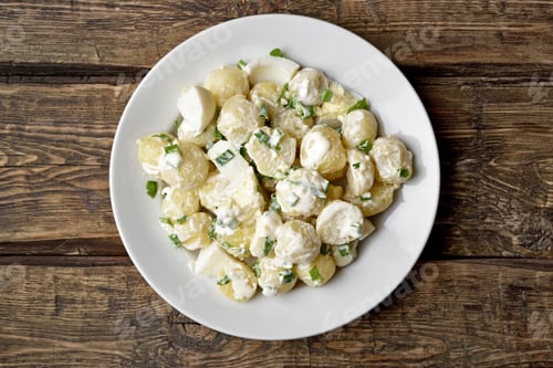 Preview: Potato salad with eggs and green onion