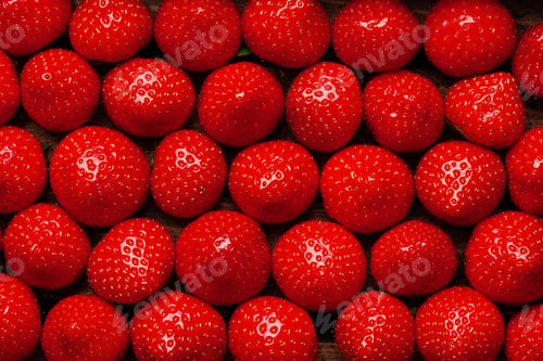 Preview: Ripe garden strawberry closeup