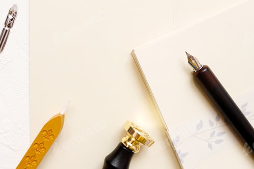 Preview: Calligraphy: Set of vingate fountain pens. Artistic equipment. Calligraphic accessories
