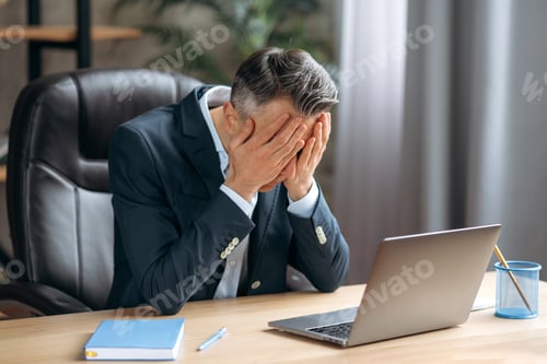 Preview: stress, fatigue, businessman, office, computer, pain
