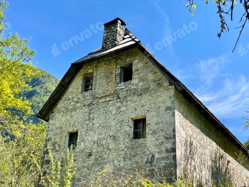 Preview: Beautiful old house in Theth Albania on the road to Blue Eye.