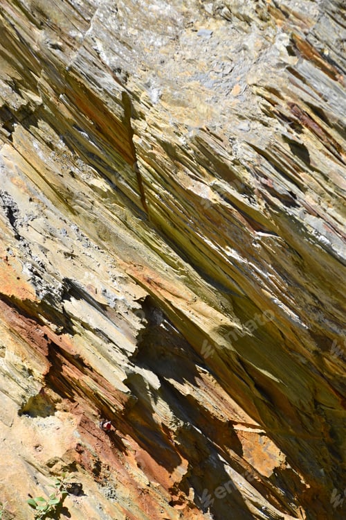 Preview: slate mine rock face in the sun