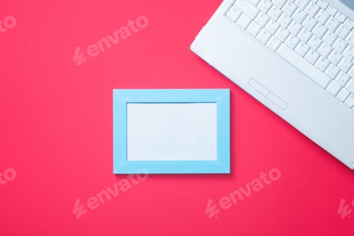 Preview: photo frame and laptop