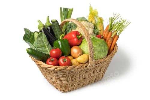 Preview: Basket with fresh organic vegetables