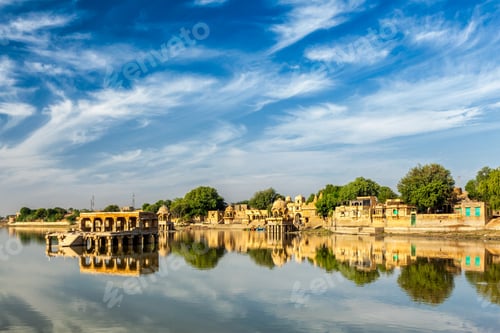 Preview: Indian landmark Gadi Sagar in Rajasthan