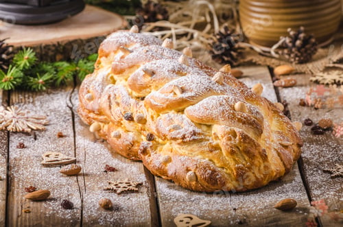 Preview: Traditional Czech Christmas cake