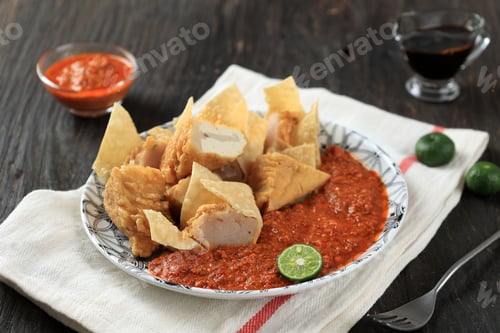 Preview: Batagor or baso Tahu Goreng. Indonesian Traditional Street Food Fried Dumpling