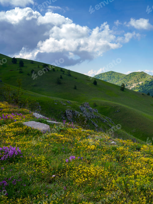 Preview: Mountain landscape at Gran Sasso Natural Park, in Abruzzo, Italy