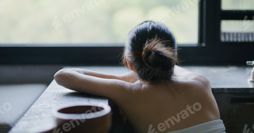 Preview: Woman enjoy the hot springs