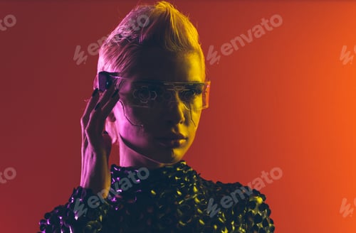 Preview: Representation of a bionic super human with advanced technology parts