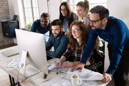 Preview: Picture of architects working together in office